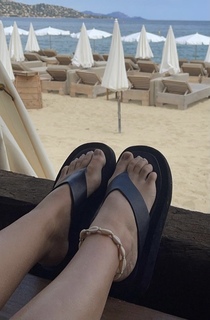 Carla Ginola feet photo 8