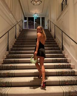 Carla Ginola feet photo 3