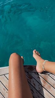 Carla Ginola feet photo 3
