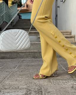 Carla Ginola feet photo 12