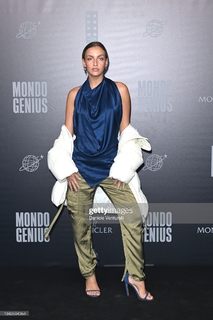 Carla Ginola feet photo 3