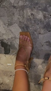 Carla Ginola feet photo 15