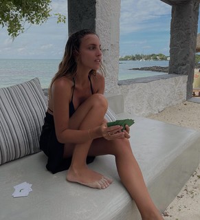 Carla Ginola feet photo 10