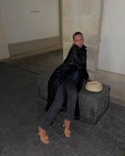 Carla Ginola feet photo 1