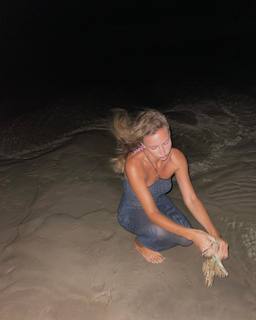 Carla Ginola feet photo 5