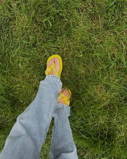 Carla Ginola feet photo 15