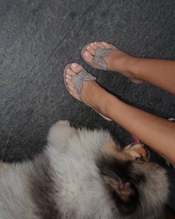 Carla Ginola feet photo 3