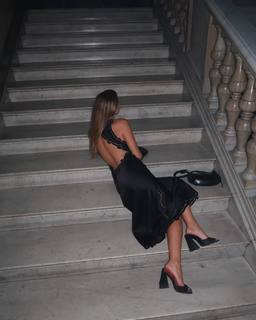 Carla Ginola feet photo 11