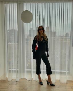 Carla Ginola feet photo 8
