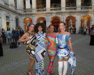 Carla Ginola feet photo 12