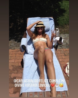 Carla Giraldo feet photo 5