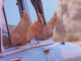 Carla Gugino feet photo thumbnail