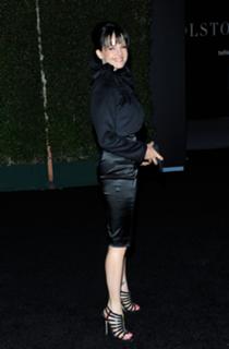 Carla Gugino feet photo thumbnail