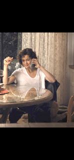 Carla Gugino feet photo thumbnail