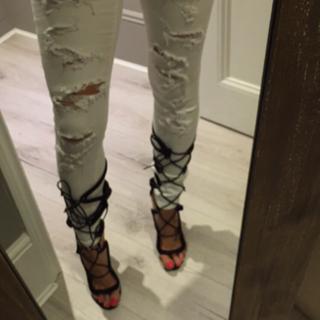 Carla Howe feet photo 4