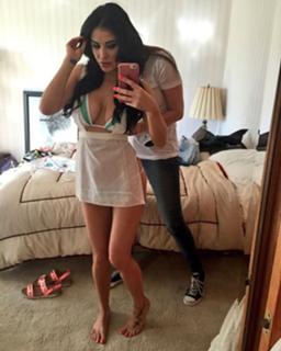 Carla Howe feet photo 10
