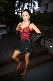 Carla Howe feet photo 19