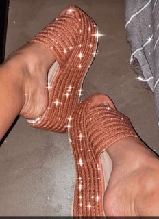 Carla Moreau feet photo 11