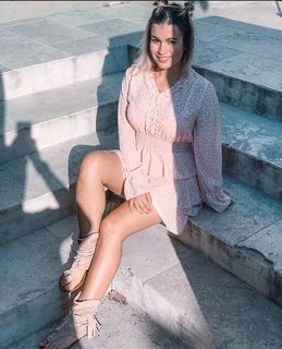 Carla Moreau feet photo 5