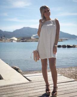 Carla Moreau feet photo 14