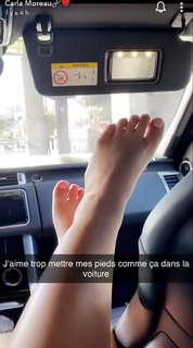 Carla Moreau feet photo 15