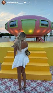 Carla Moreau feet photo 20