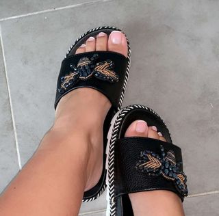 Carla Moreau feet photo 7