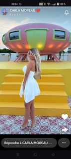 Carla Moreau feet photo 2