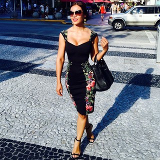 Carla Ortiz feet photo 8