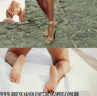 Carla Perez feet photo 4