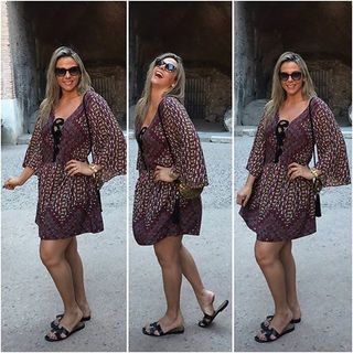 Carla Perez feet photo 3