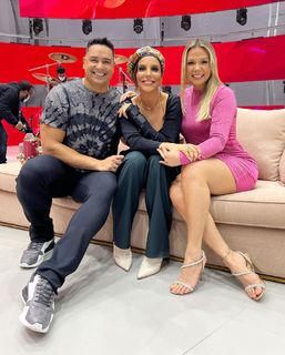 Carla Perez feet photo 3