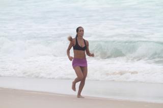 Carla Prata feet photo 6