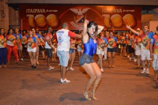 Carla Prata feet photo 8