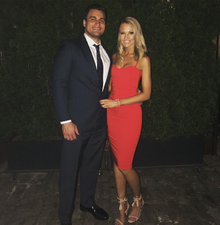 Carley Shimkus feet photo thumbnail