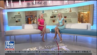 Carley Shimkus feet photo thumbnail