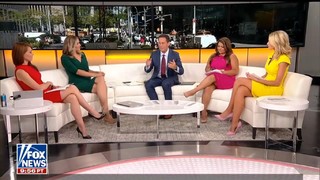 Carley Shimkus feet photo thumbnail