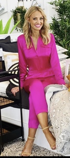 Carley Shimkus feet photo thumbnail