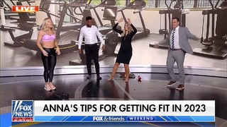 Carley Shimkus feet photo thumbnail