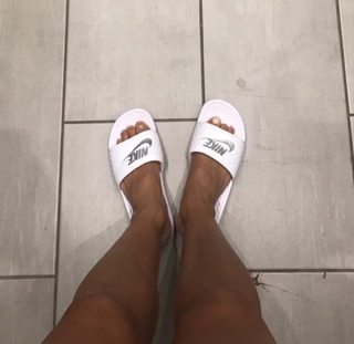 Carli Lloyd feet photo 15