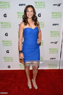 Carli Lloyd feet photo 11