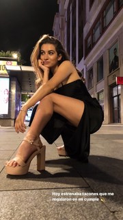 Carlota Boza feet photo 8