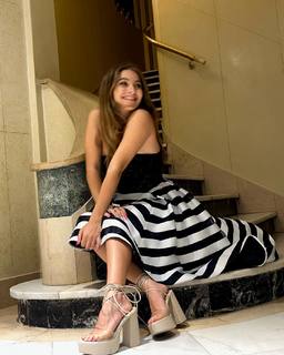 Carlota Boza feet photo 18