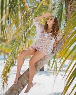 Carlota Boza feet photo 14