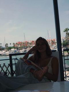 Carlota Boza feet photo 10