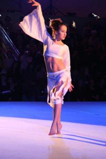 Carlotta Ferlito feet photo thumbnail