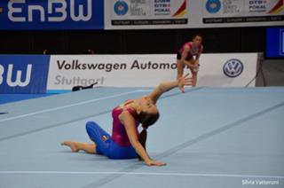 Carlotta Ferlito feet photo thumbnail