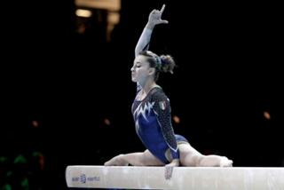 Carlotta Ferlito feet photo thumbnail