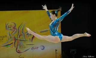 Carlotta Ferlito feet photo thumbnail