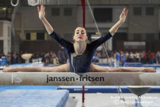 Carlotta Ferlito feet photo thumbnail